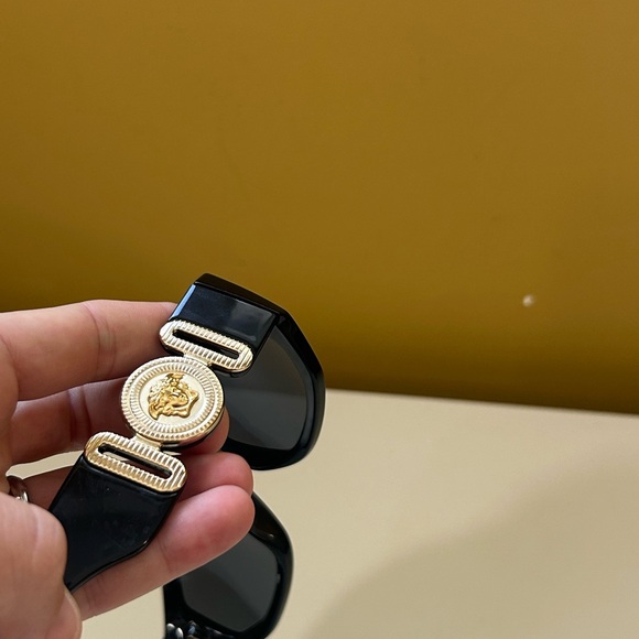 VERSACE VE4361 sunglasses - Picture 2 of 5